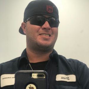 Meet your Posher, Shea